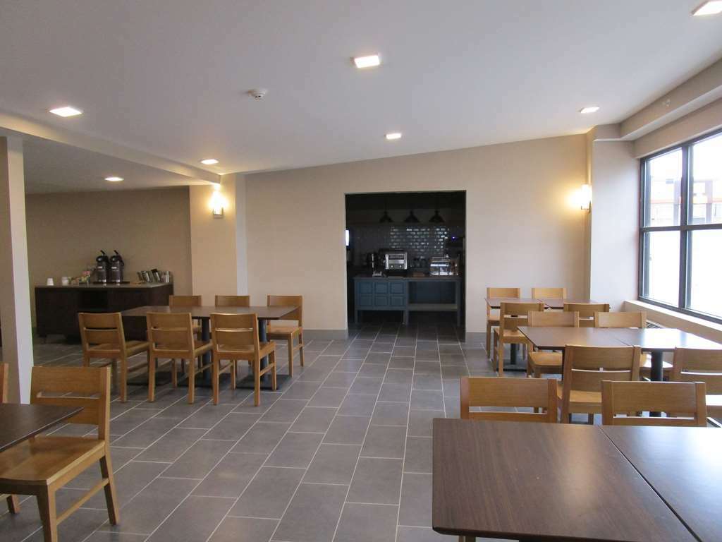คอมฟอร์ต อินน์ แอนด์ สวีท ลิเวอร์พูล ร้านอาหาร รูปภาพ
